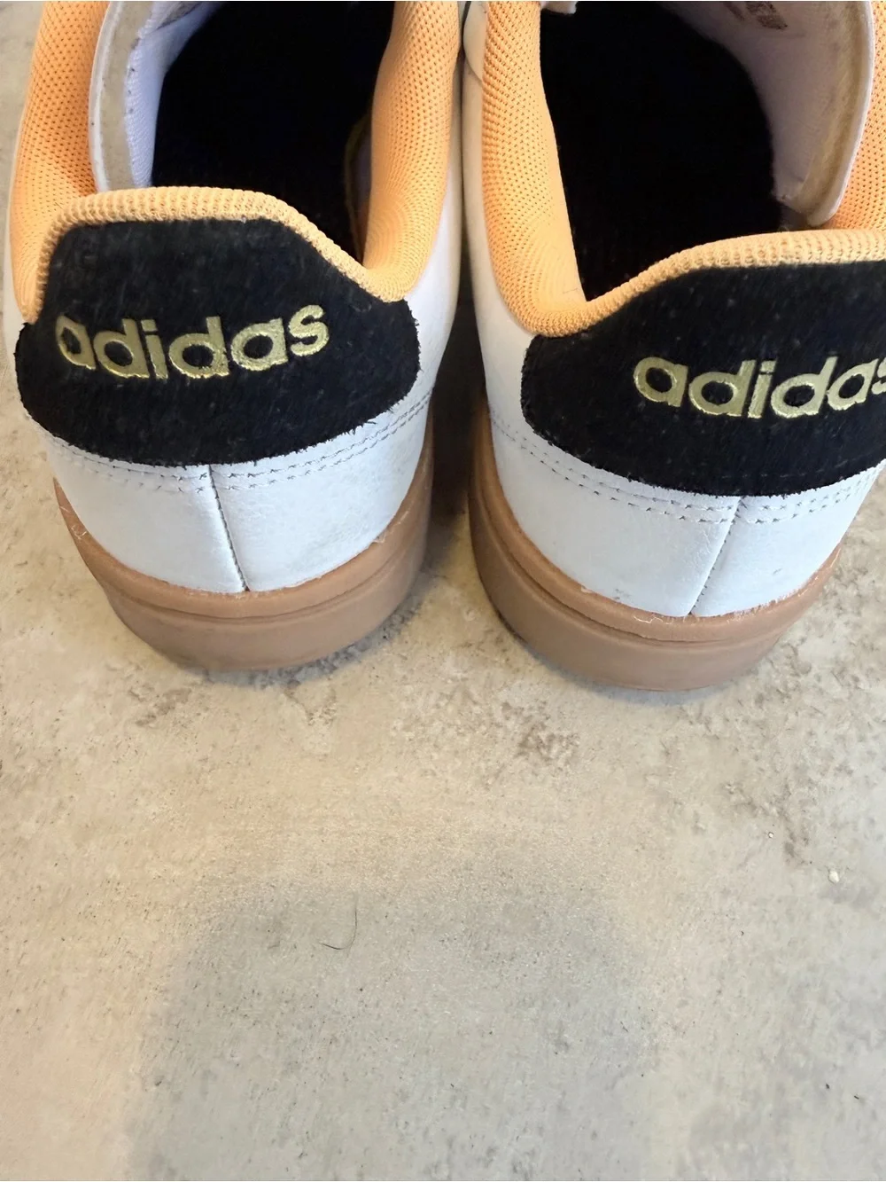 adidas White Sneakers with Black Stripes and Gum Sole